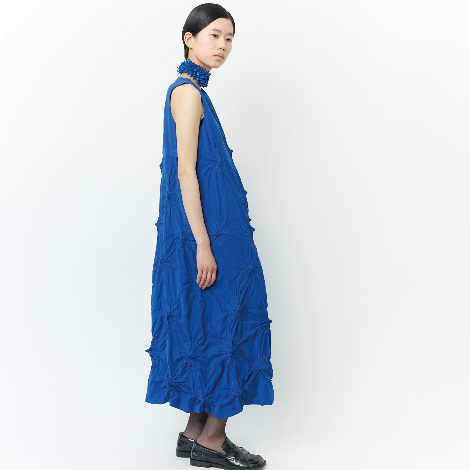 Rolled-Up Shibori Sleeveless Dress, Amundsen/Solid Color