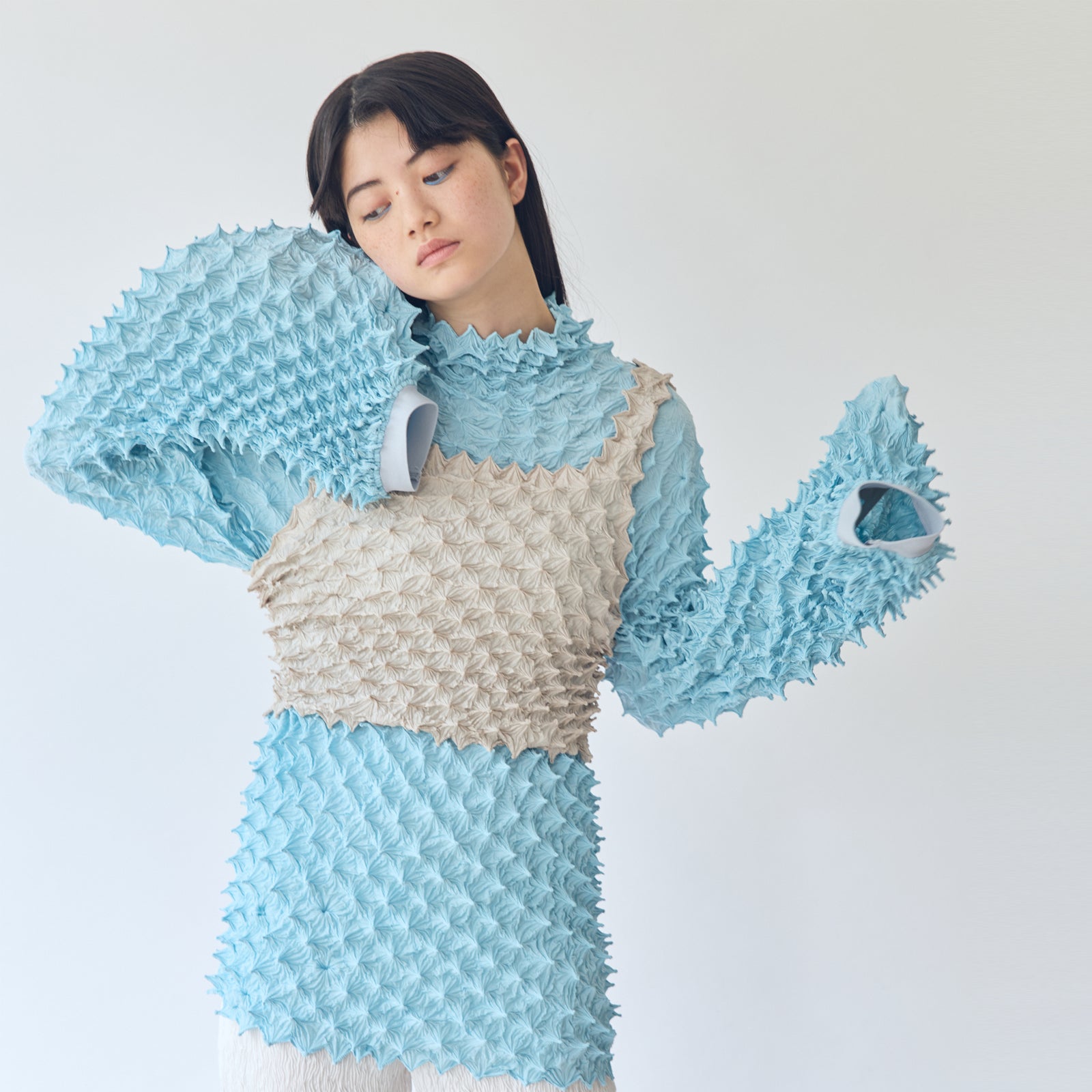 Spiky Shibori Puff Sleeve Top - Crepe de Chine/Solid Color