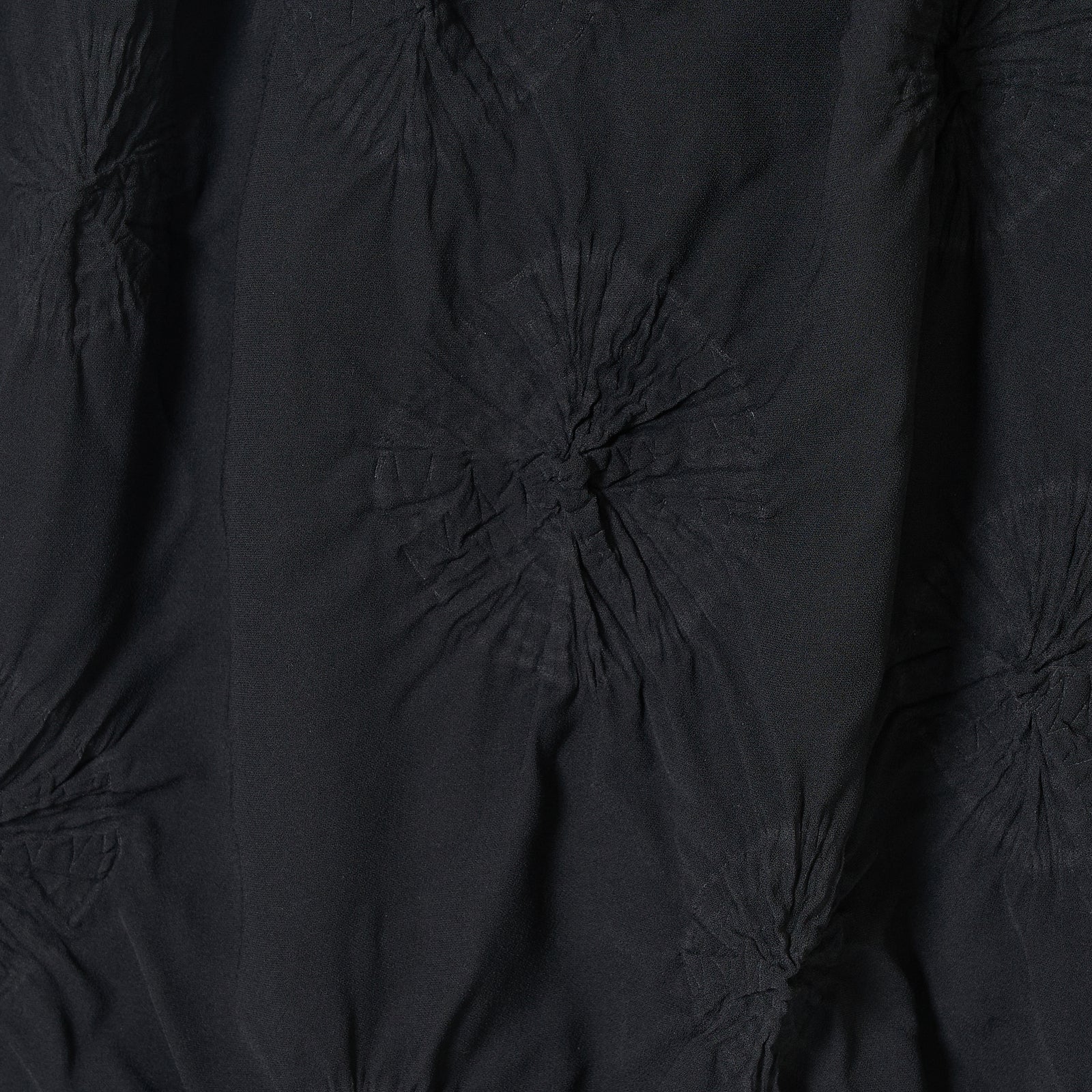 巻き上げ絞りのスカート アムンゼン